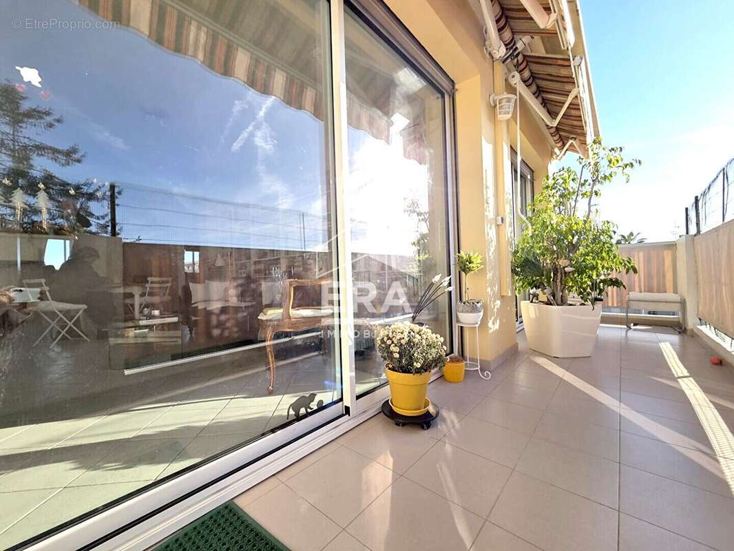 Appartement à CAGNES-SUR-MER