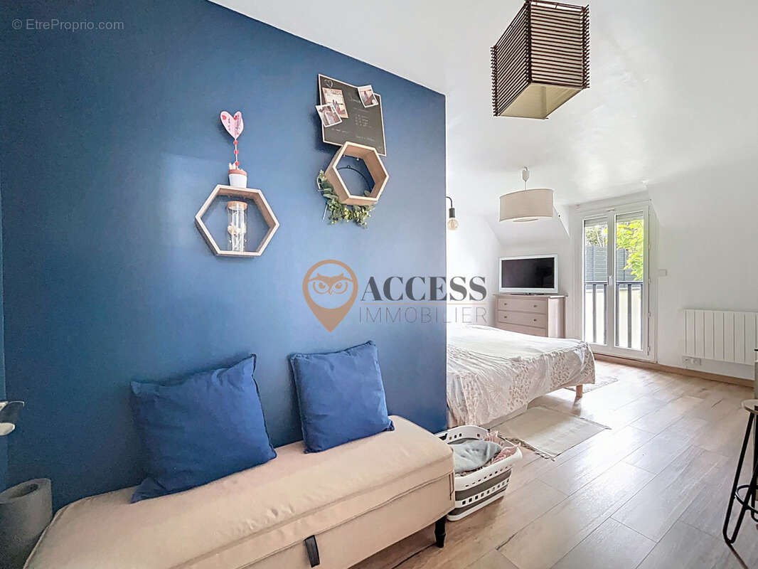 Maison à MONTLIGNON