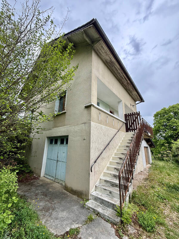 Maison à DIVONNE-LES-BAINS