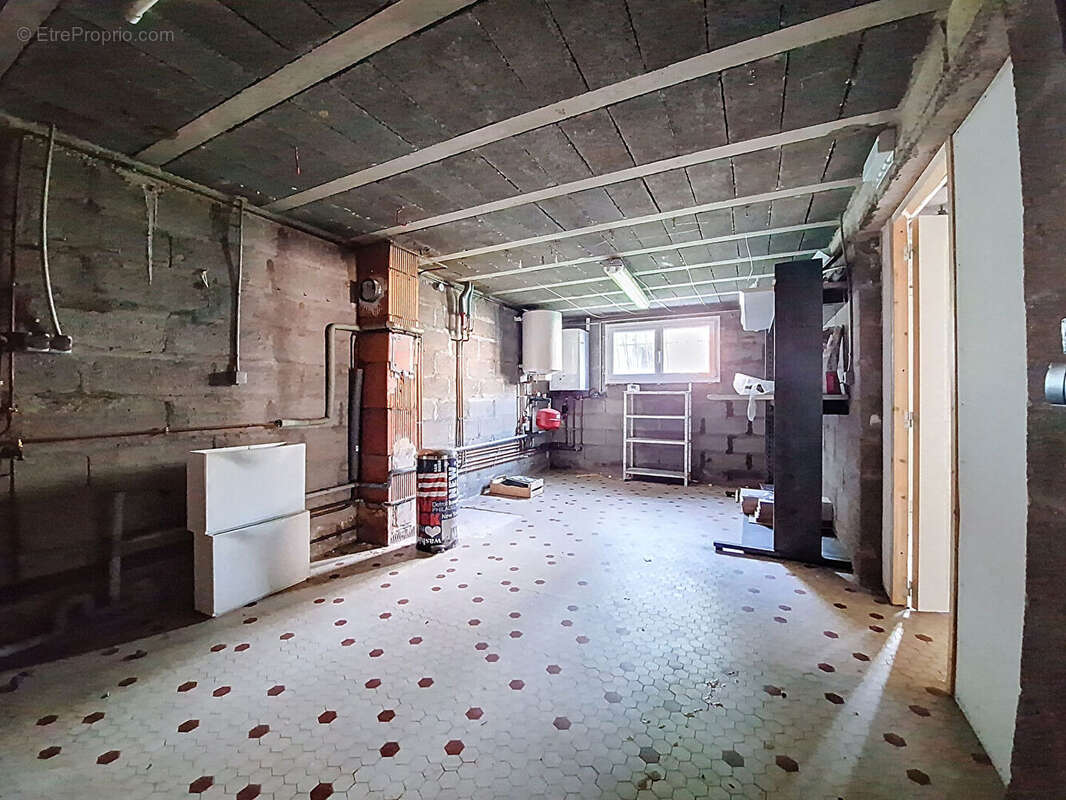 Maison à SAINTE-LUCE-SUR-LOIRE