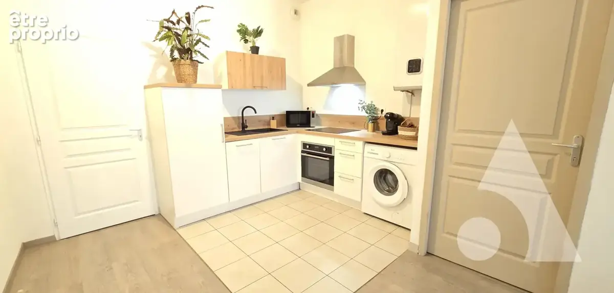 Appartement Dole 3 pièce(s) 70 m2 + vue collégiale - photo 5