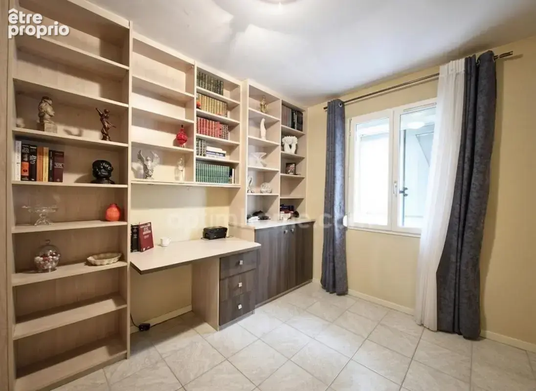 Maison de 117m² à vendre, 3 chambres possibilité 4, terrain de plus de 1500 m² à LOCHES (37) - photo 8