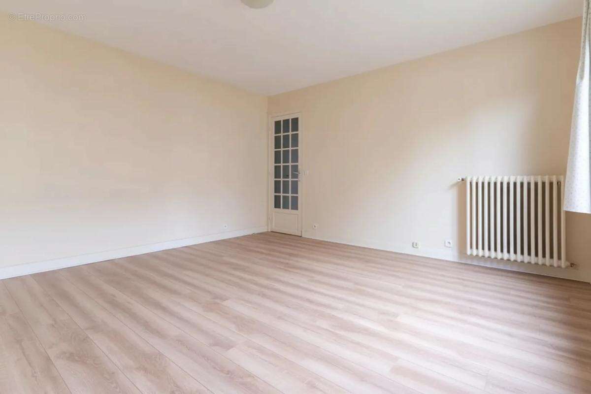 Appartement à MAISONS-LAFFITTE