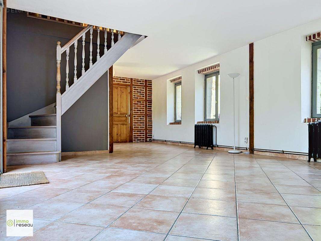 Maison à ECOIVRES
