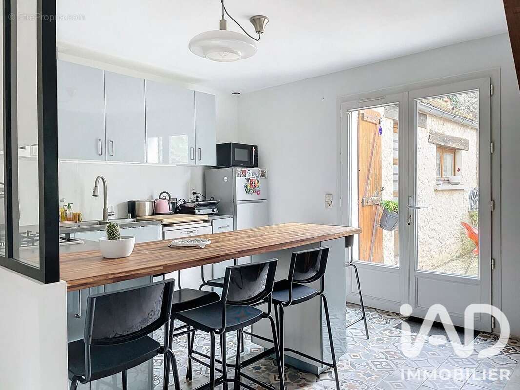 Maison 110 m² à Dourdan  - photo 4