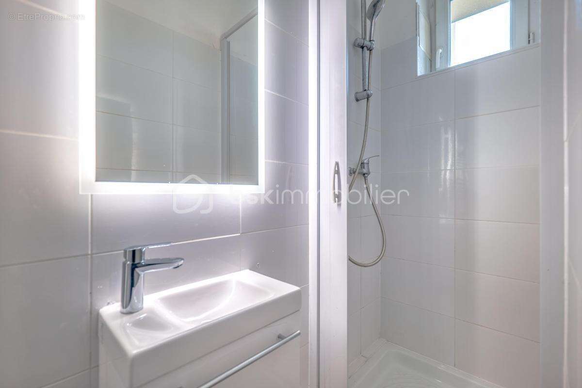 Charmant appartement au dernier étage dans un immeuble de caractère - photo 11
