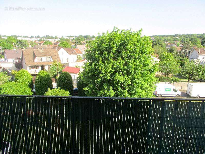 Appartement à LIMEIL-BREVANNES