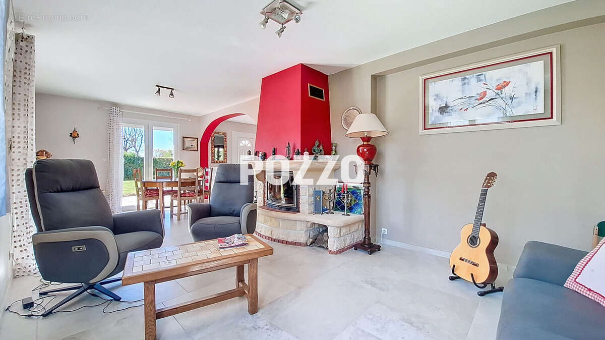 Maison à COURSEULLES-SUR-MER