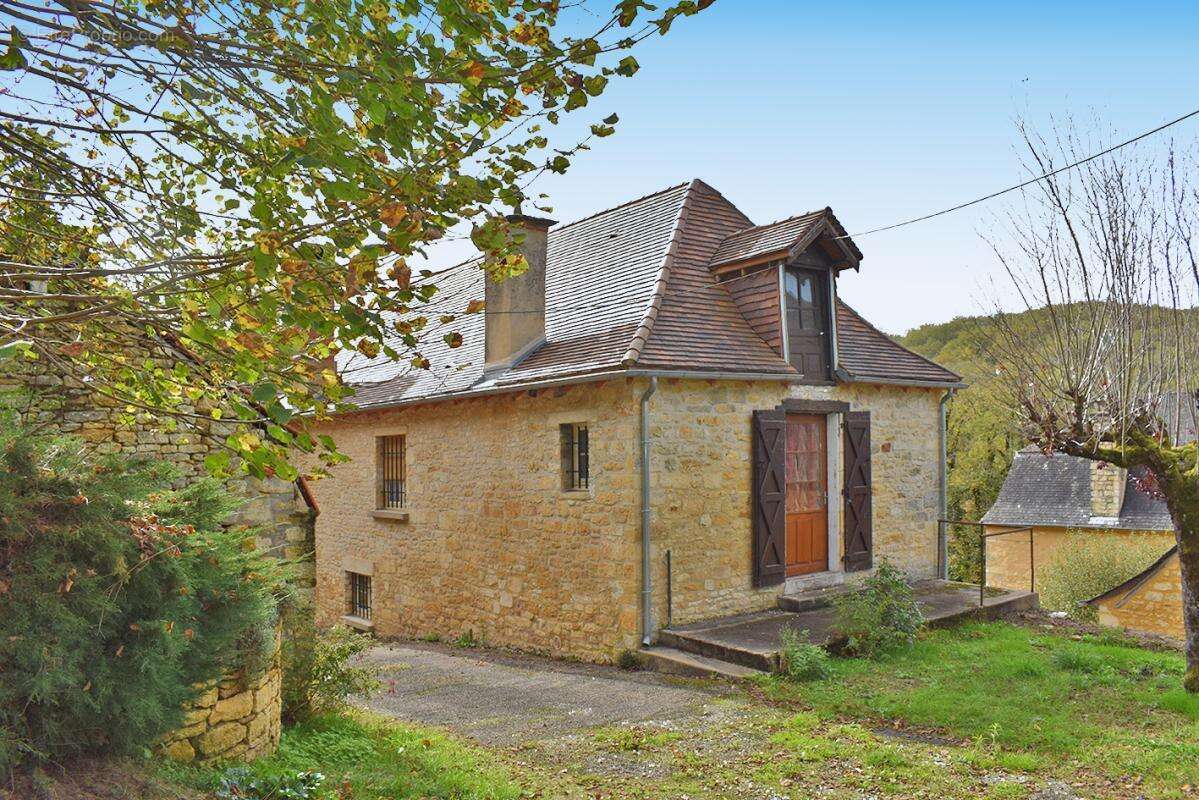 Corps de ferme Coly Saint Amand 6 pièce(s) 111 m2 - photo 10