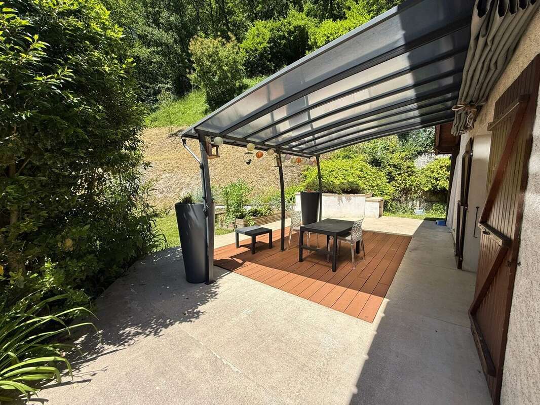 Maison à SAINT-MARTIN-D&#039;URIAGE