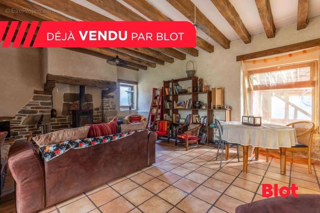 Maison à MELESSE