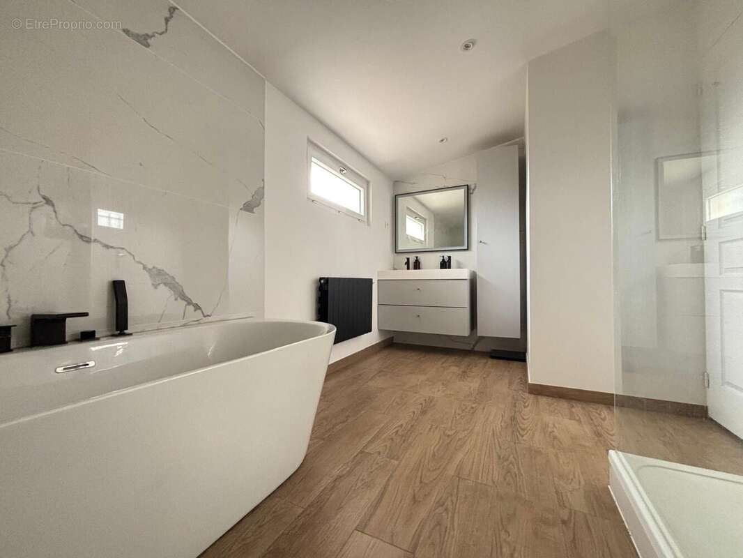 Maison à SAINT-GERMAIN-LES-CORBEIL