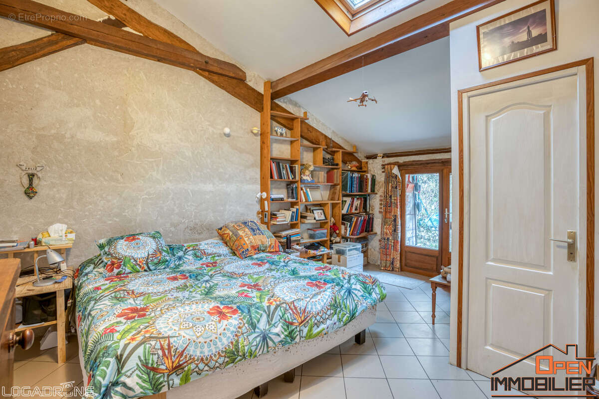 Maison à HAUTEFAGE-LA-TOUR