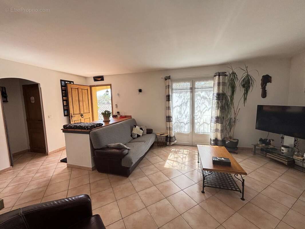 Maison à DRAGUIGNAN