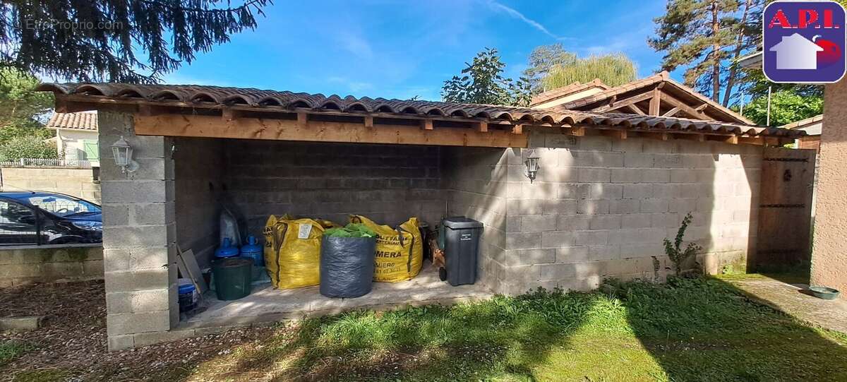 Maison à LAROQUE-D'OLMES