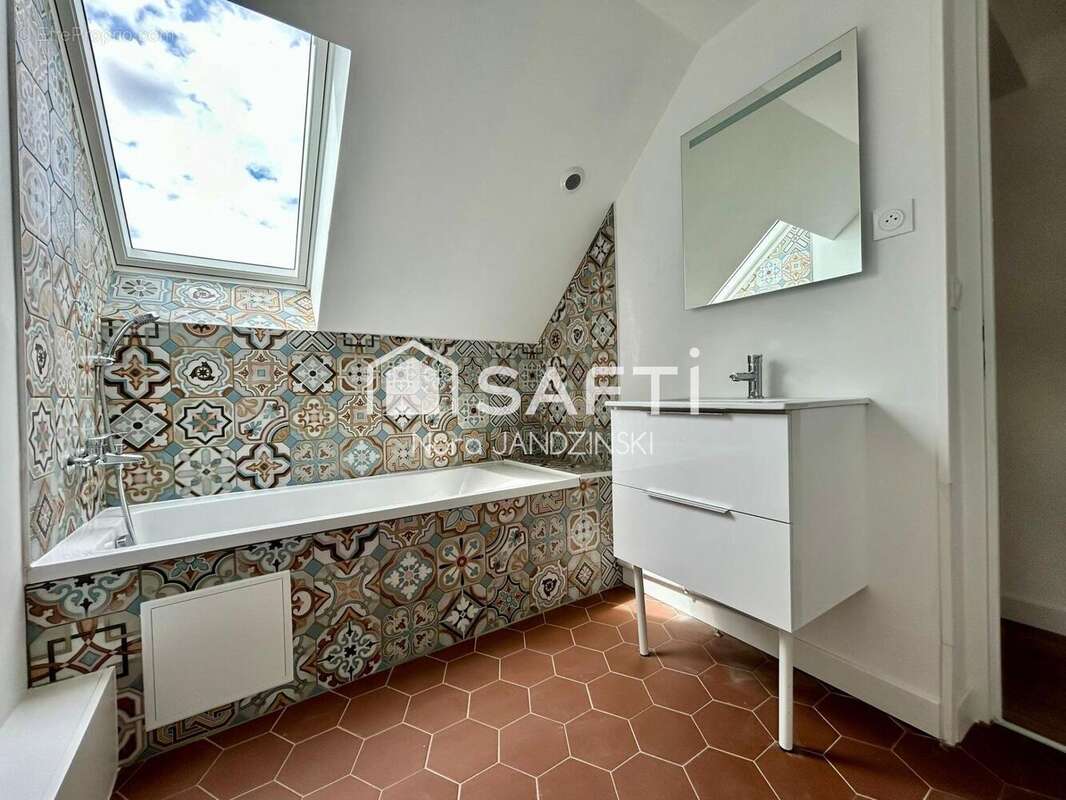 Photo 7 - Appartement à CAUDEBEC-LES-ELBEUF