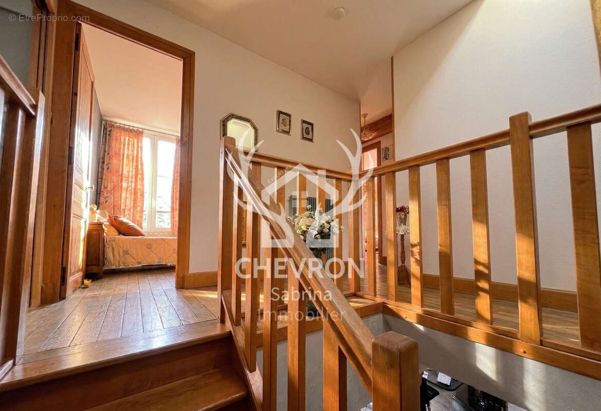 Appartement à CHARLEVILLE-MEZIERES