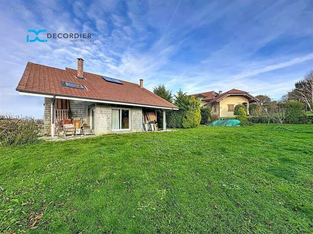 Maison à CHAMPANGES