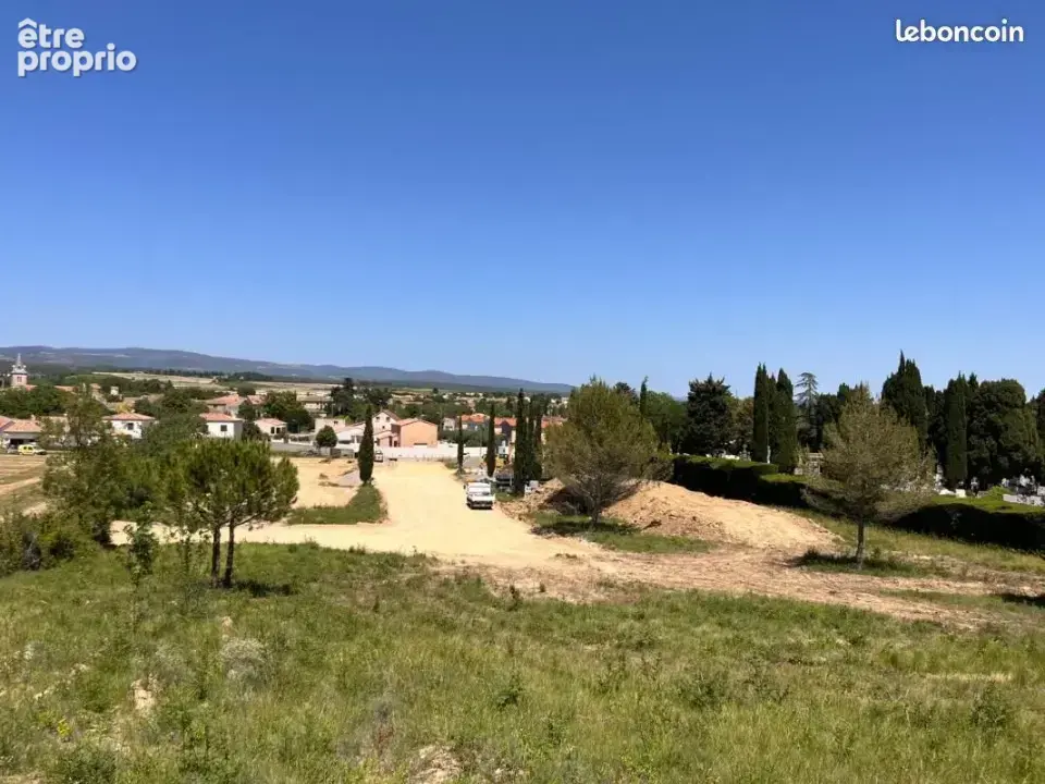 Terrain à VILLEGAILHENC