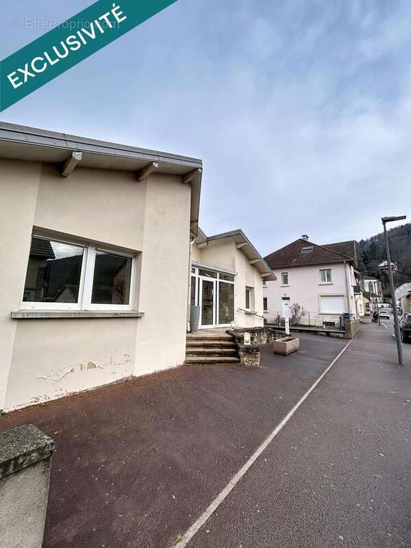 Photo 3 - Commerce à RUPT-SUR-MOSELLE