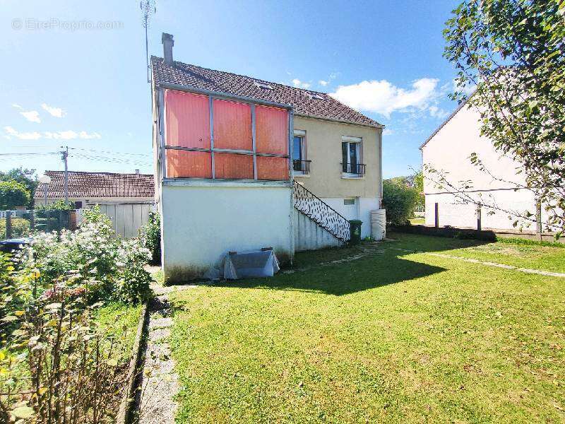 Maison à MITRY-MORY