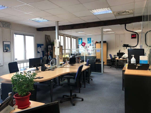 Appartement à MARSEILLE-2E