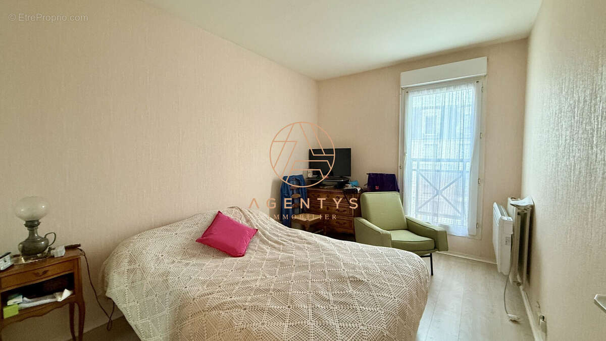 Appartement à LE PLESSIS-TREVISE