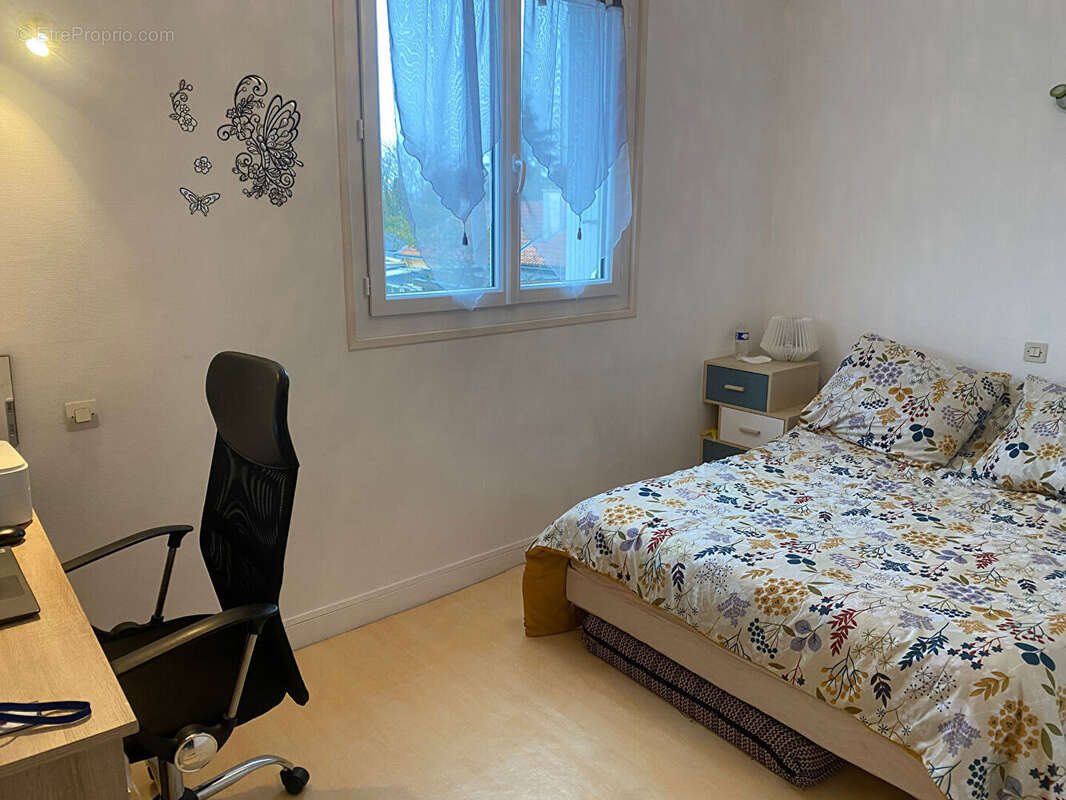 Appartement à SAINT-SEBASTIEN-SUR-LOIRE