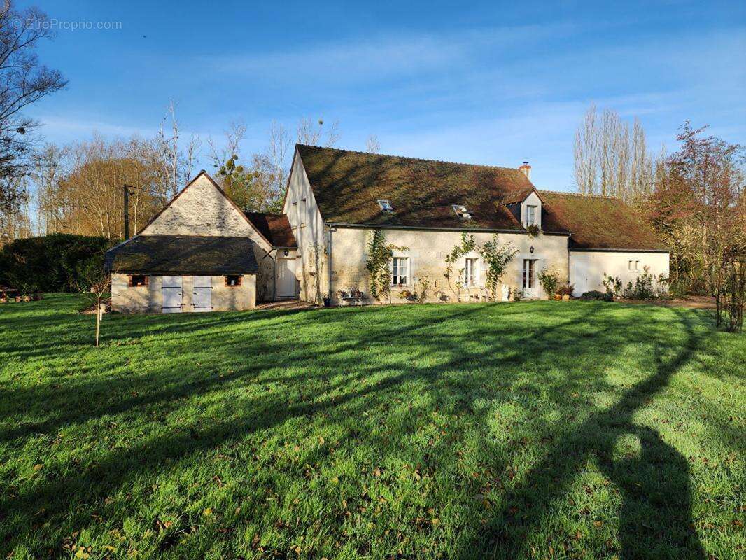 Maison à SAINT-JEAN-SAINT-GERMAIN