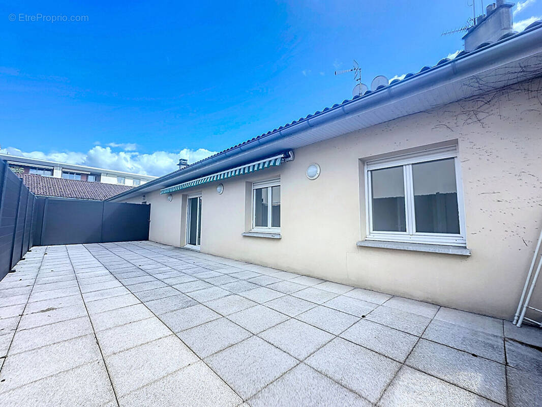 Appartement à BOURGOIN-JALLIEU