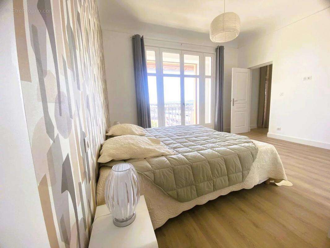 Appartement à VICHY