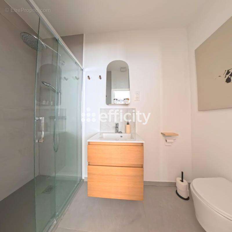 Appartement à PARIS-12E