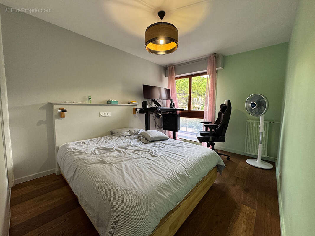 Appartement à MARSEILLE-12E