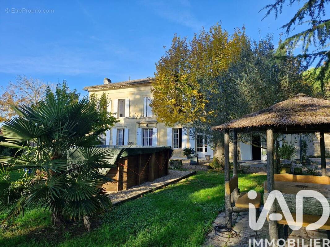 Photo 1 - Maison à SAINT-MAGNE-DE-CASTILLON