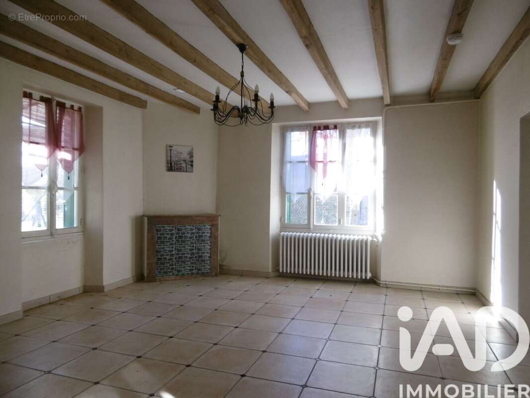 Photo 7 - Maison à BUSSIERE-POITEVINE