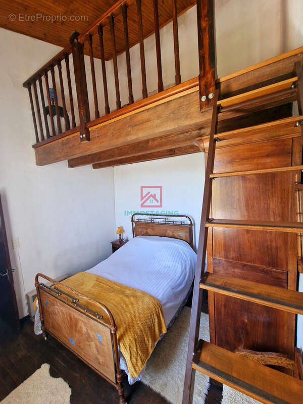 Maison à COMBRET