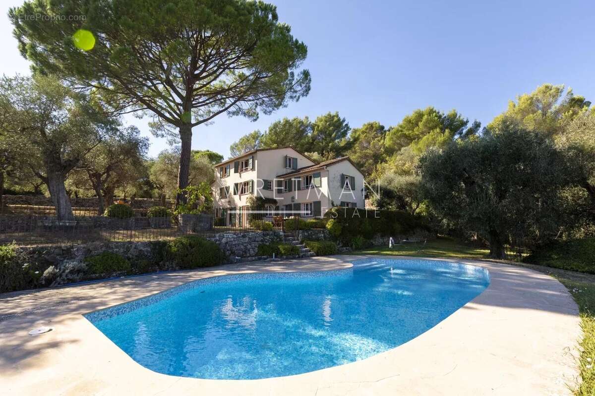 Maison à GRASSE