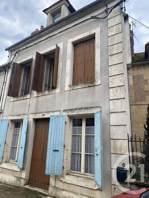 Maison à CHAMPLEMY