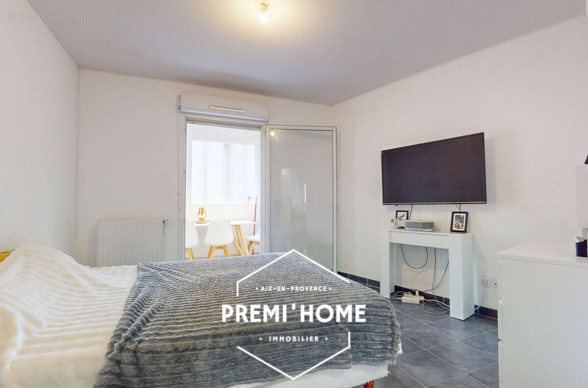 Appartement à MARSEILLE-3E