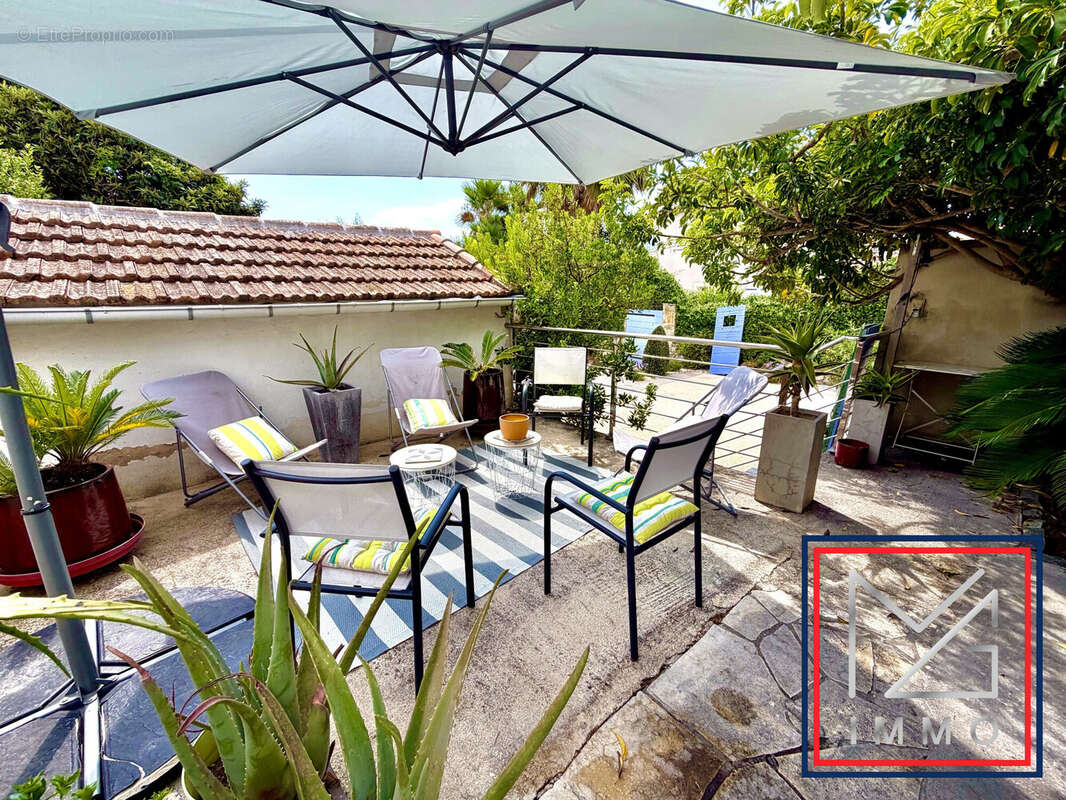 Maison 117 m² à Six-Fours-Les-Plages  - photo 4