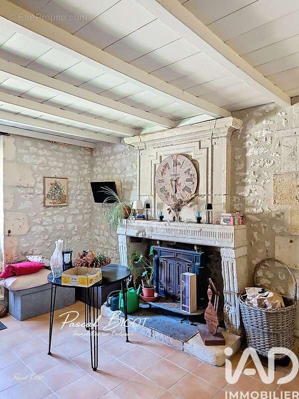 Photo 8 - Maison à CHENAC-SAINT-SEURIN-D'UZET