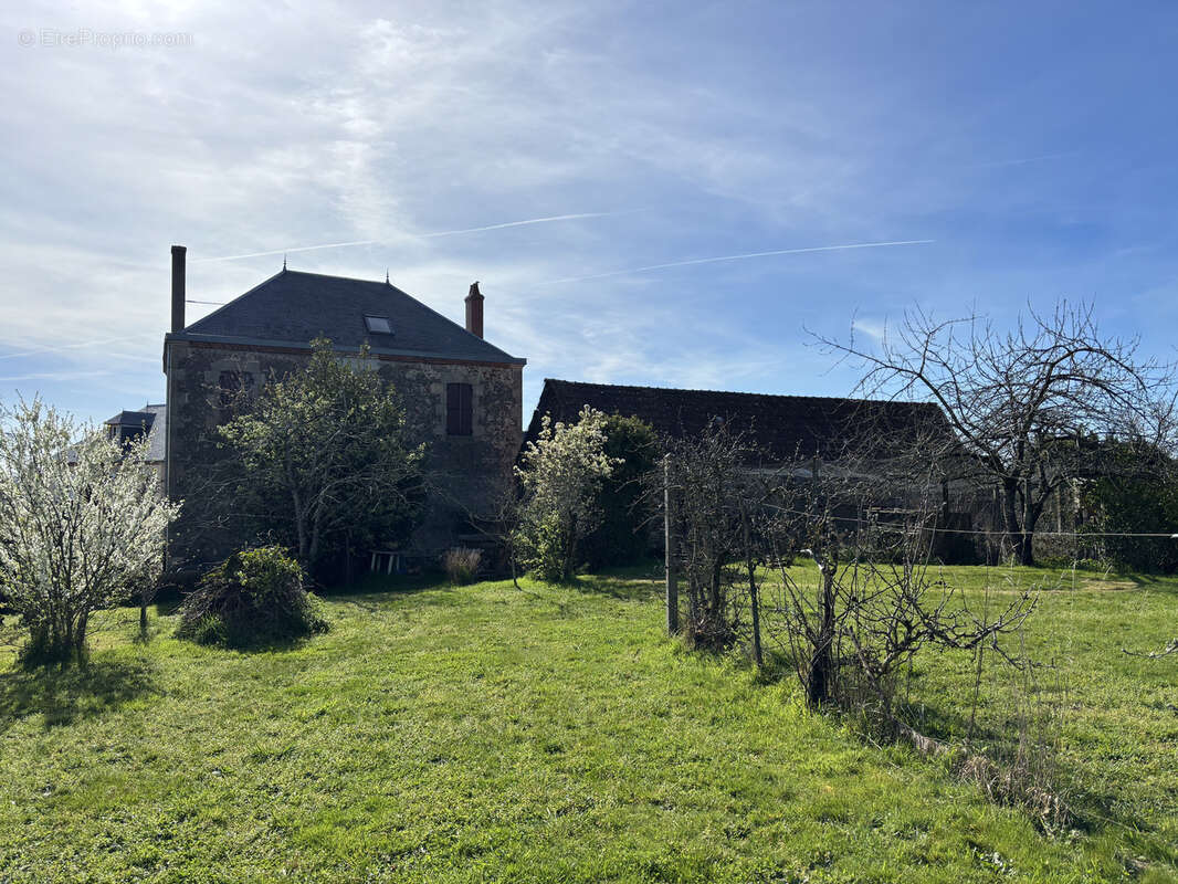 Maison à DENEUILLE-LES-MINES