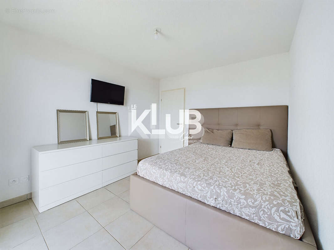 Appartement à MARSEILLE-3E