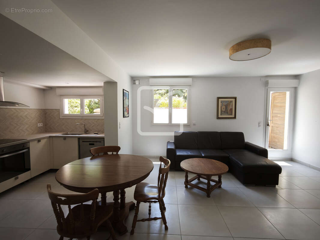 Magnifique propriété de deux appartements au calme de la nature! Vue exceptionnelle sur les montagnes! - photo 22