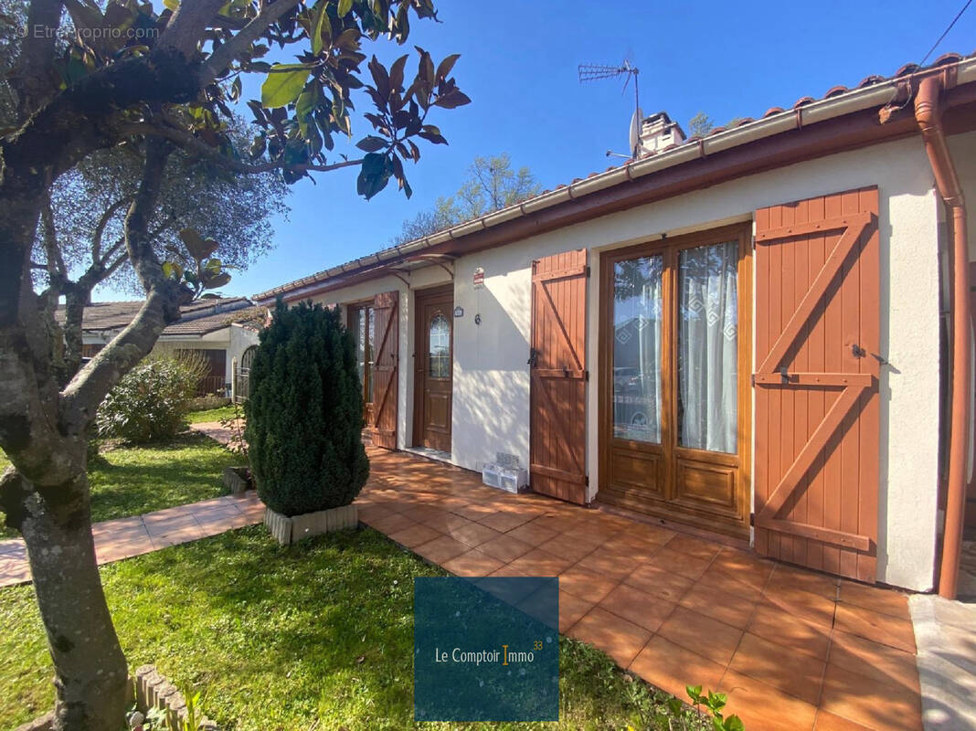 Maison à CARBON-BLANC