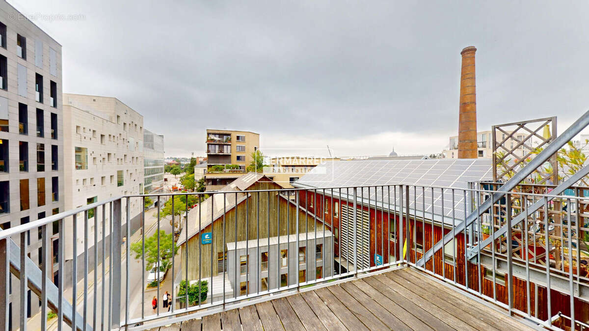 NANTES MACHINES DE L'ILE - T3 avec balcon et parking - photo 7
