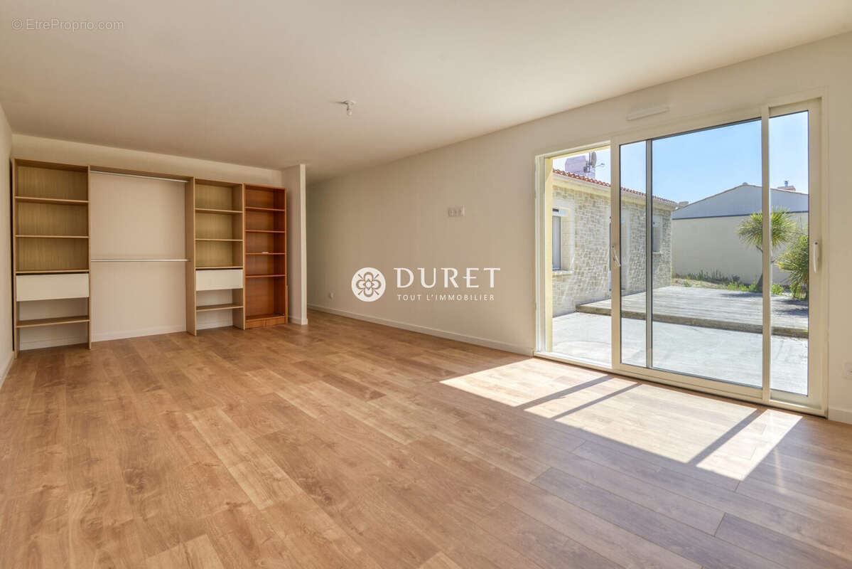 Maison à SAINT-LUMINE-DE-CLISSON