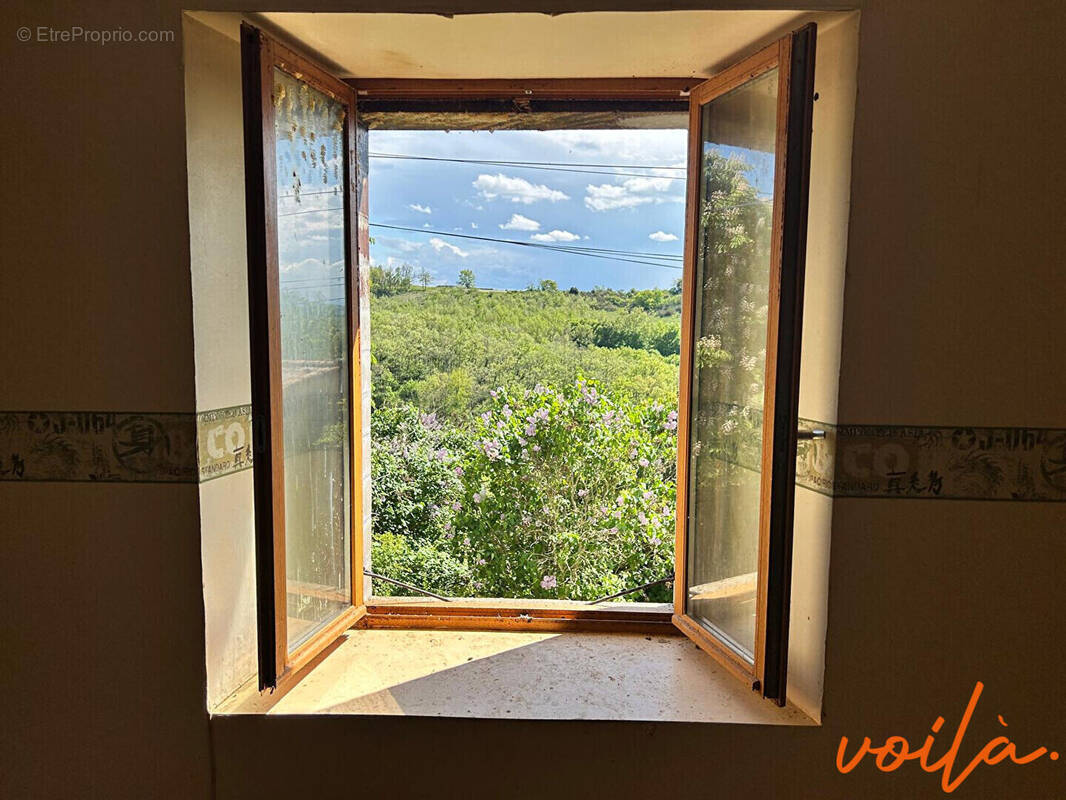 Maison à BELVEZE-DU-RAZES