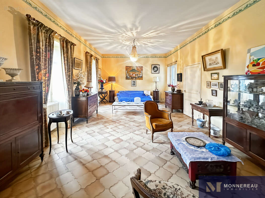 Maison à SAINT-BONNET