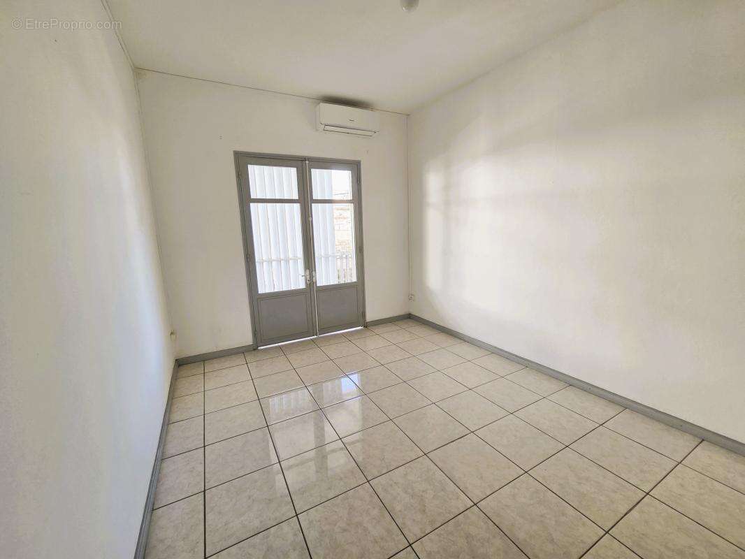 Appartement à SAINT-DENIS